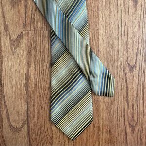Bespoke Apparel striped silk tie made in Italy